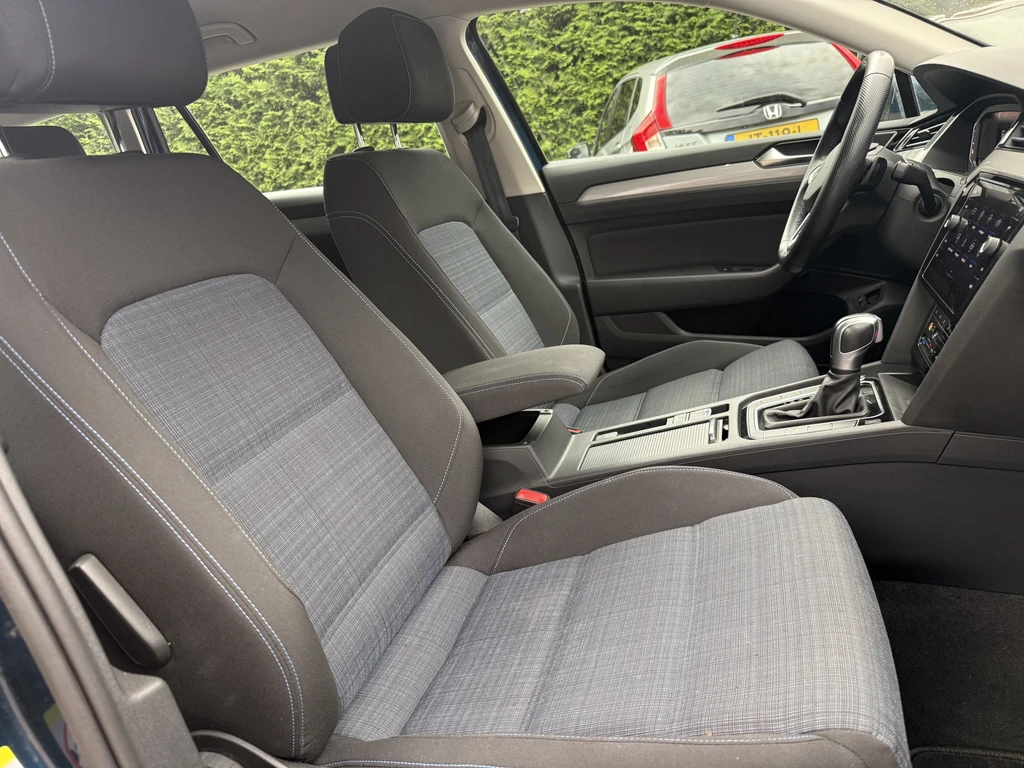Volkswagen Passat – foto 25