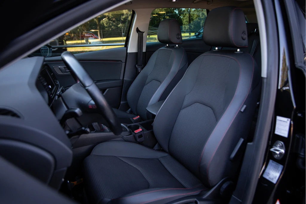 SEAT Leon – foto 5