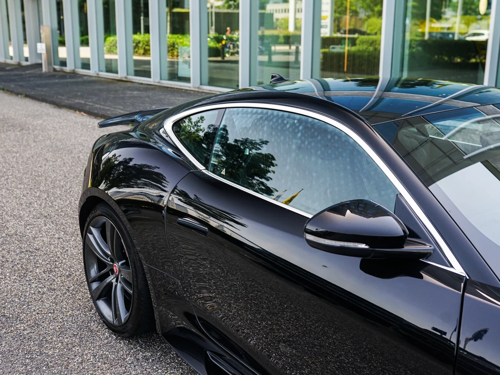 Jaguar F-TYPE – foto 13