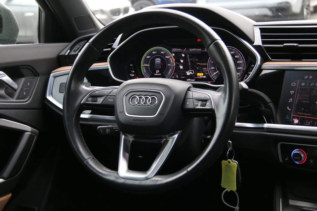 Audi Q3 – foto 16