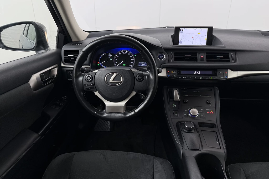 Lexus CT – foto 8