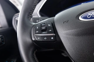 Ford Kuga – thumbnail 23