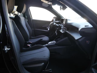 Peugeot 2008 – thumbnail 15