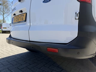 Ford Transit Courier – thumbnail 11