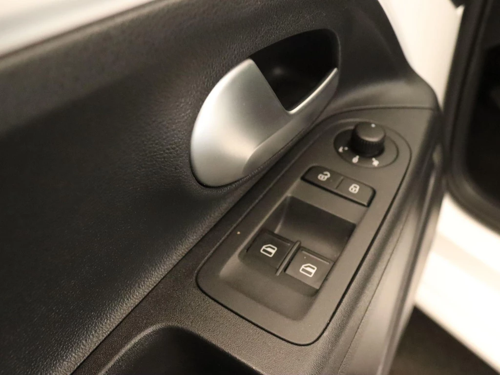 Volkswagen up! – foto 13