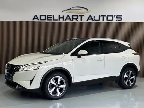 Nissan Qashqai 1.3 MHEV N-Connecta / Panorama dak / Navigatie full map / 360 Camera / Cruise control / Keyless
