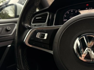 Volkswagen Golf – thumbnail 10