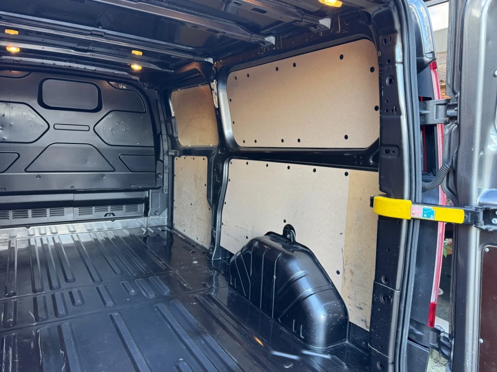 Ford Transit Custom – foto 24