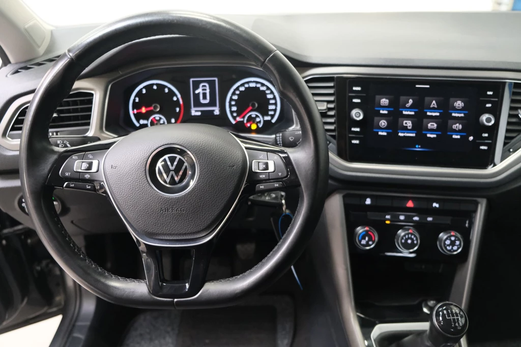 Volkswagen T-Roc – foto 14