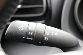 Toyota Yaris – thumbnail 32