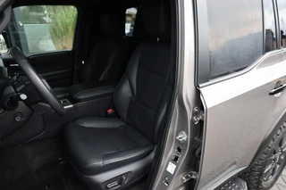 Toyota Land Cruiser – thumbnail 12
