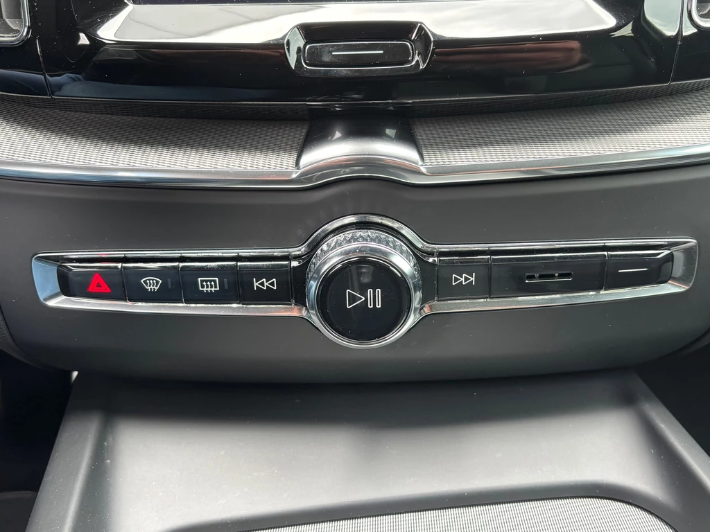 Volvo XC60 – foto 24