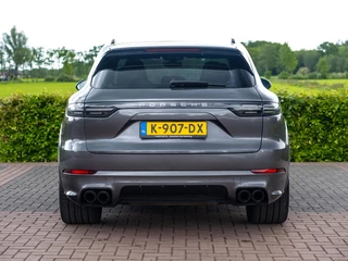 Porsche Cayenne – thumbnail 8