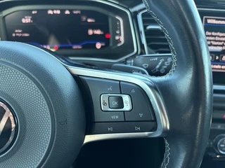 Volkswagen T-Roc – thumbnail 18