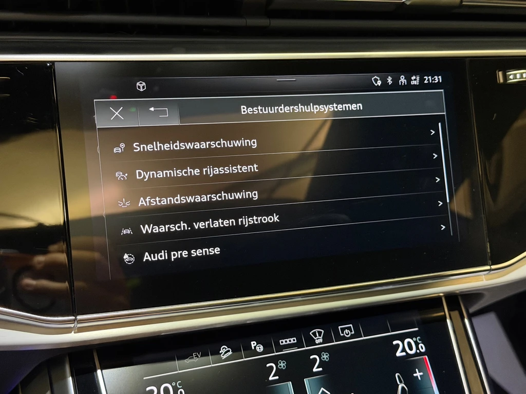 Audi Q8 – foto 22