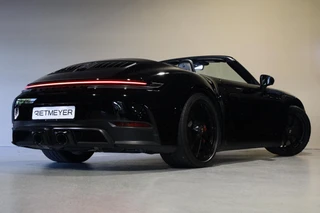 Porsche 911 – thumbnail 12