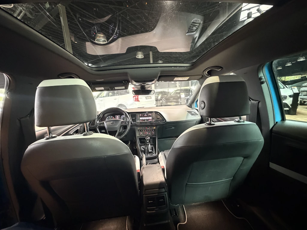 SEAT Leon – foto 18