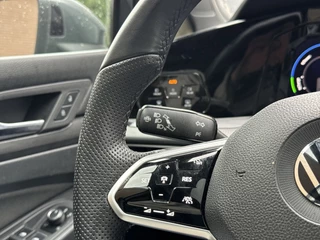 Volkswagen Golf – thumbnail 22