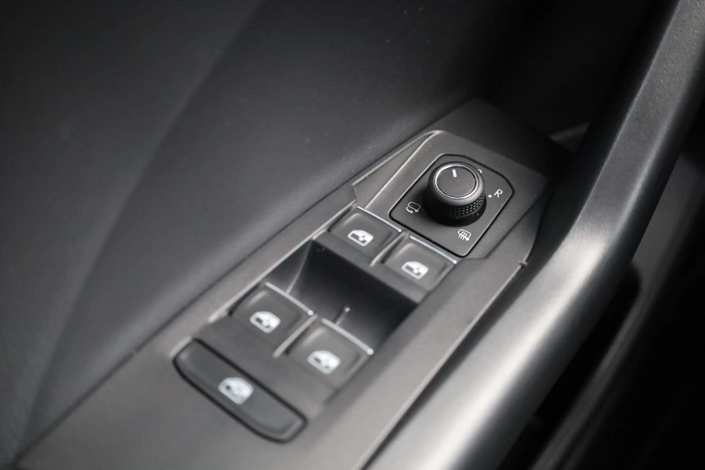 Volkswagen T-Cross – foto 11