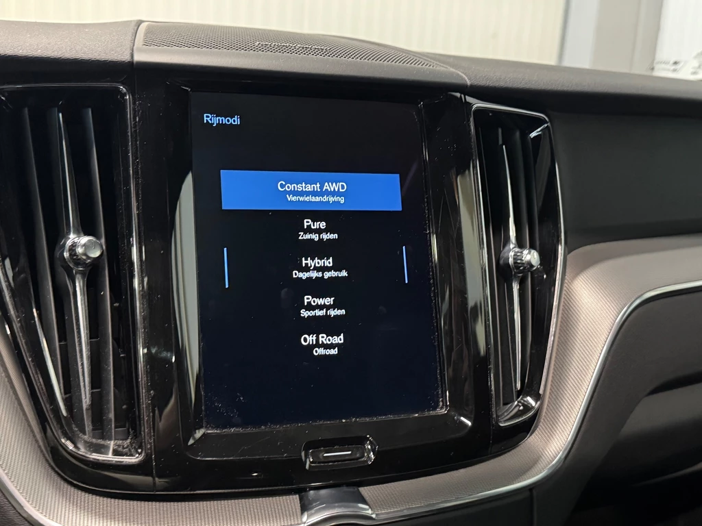 Volvo XC60 – foto 24