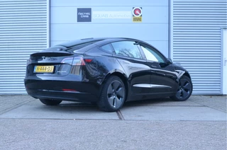 Tesla Model 3 – thumbnail 3