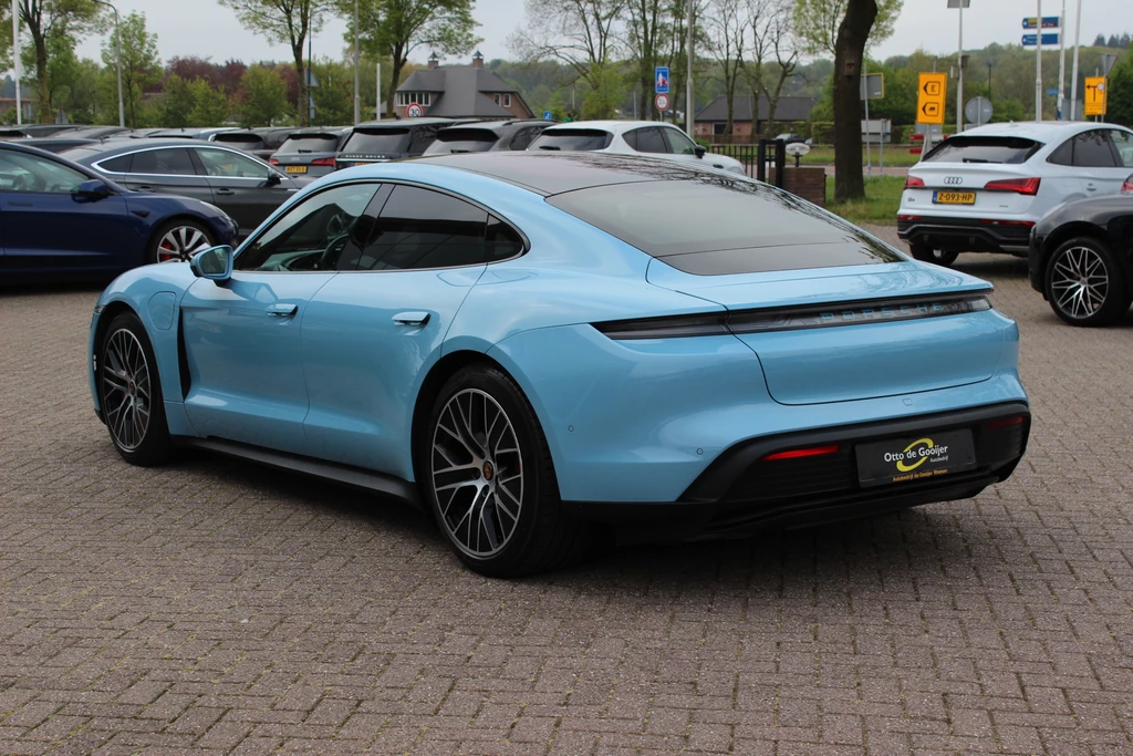 Porsche Taycan – foto 3