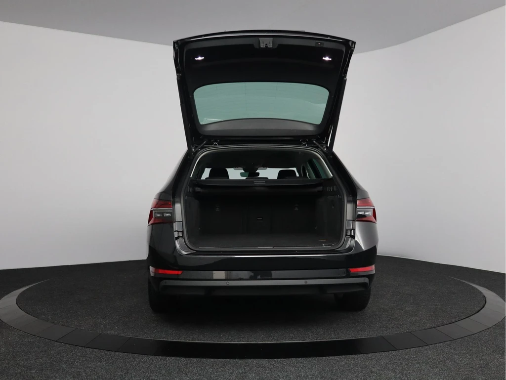Škoda Superb – foto 12