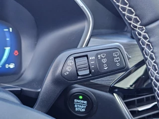 Ford Kuga – thumbnail 18