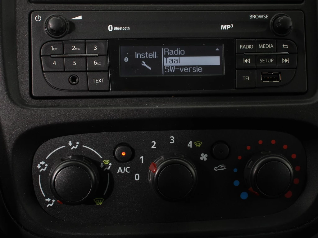 Opel Vivaro – foto 32
