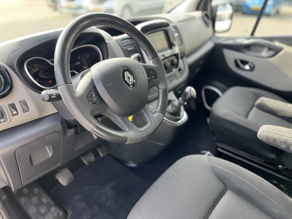 Renault Trafic – foto 11