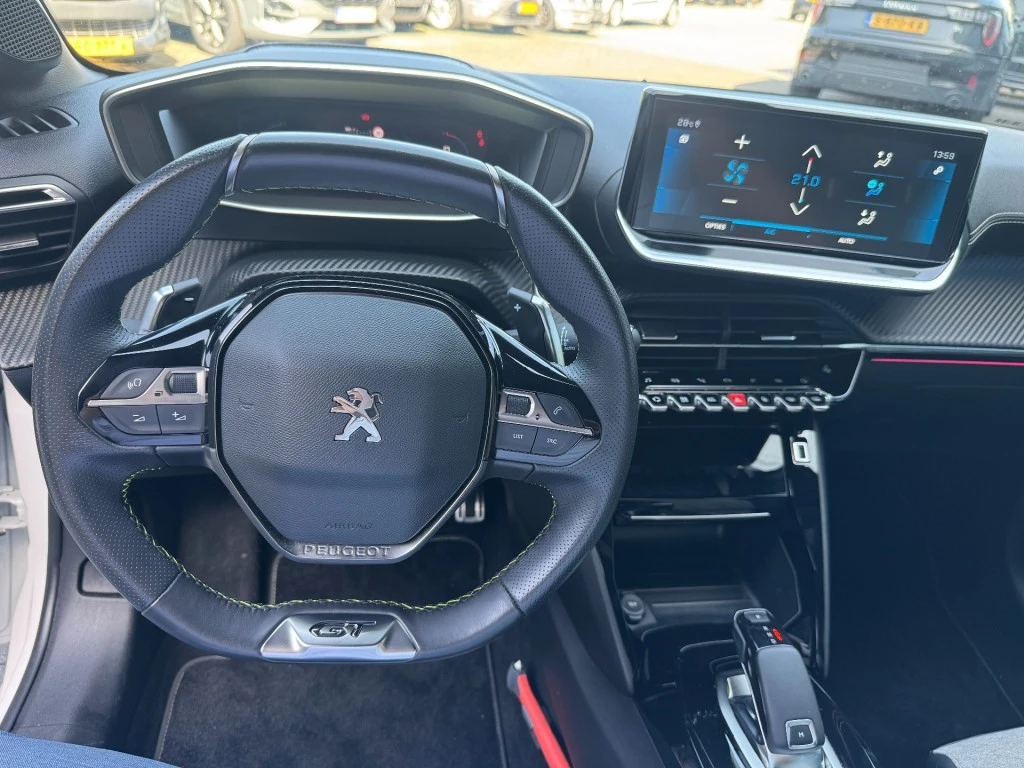 Peugeot 208 – foto 27