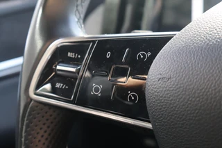 Renault Megane E-Tech – thumbnail 22