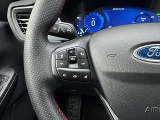 Ford Kuga – thumbnail 16