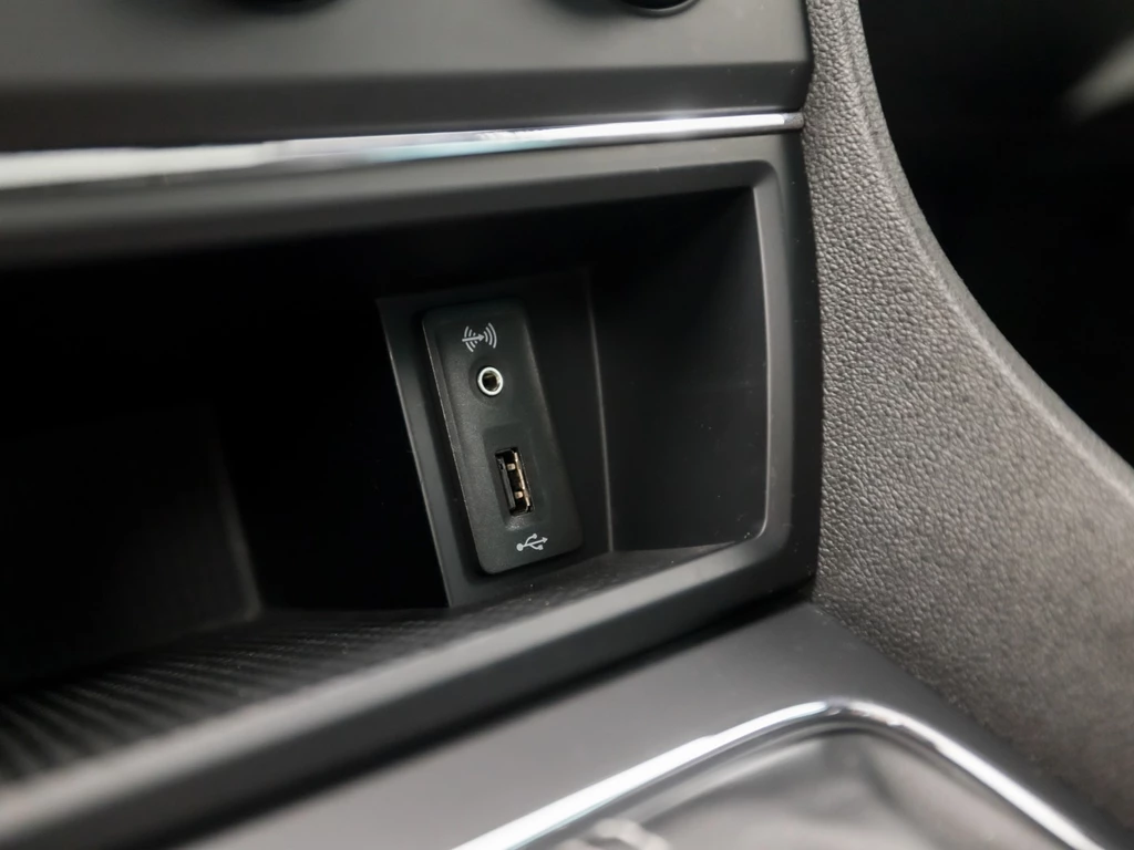 SEAT Leon – foto 34