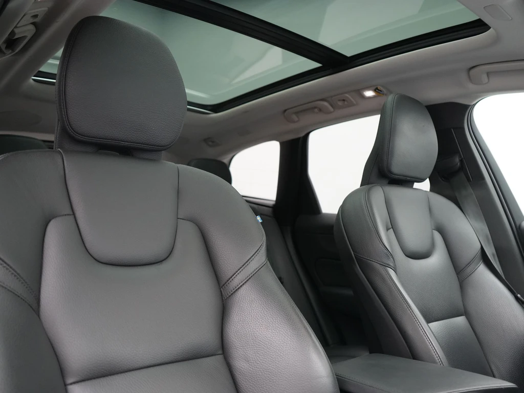 Volvo XC60 – foto 15