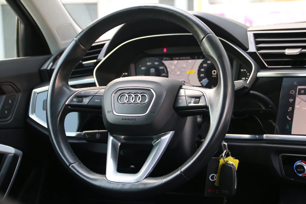 Audi Q3 – foto 11