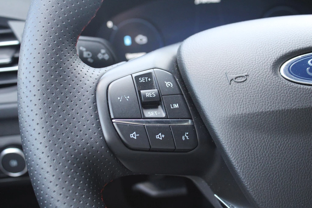Ford Kuga – foto 21