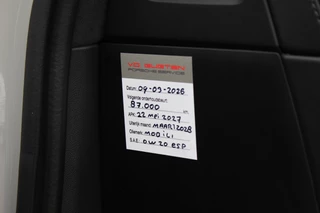 Porsche Cayenne – thumbnail 31