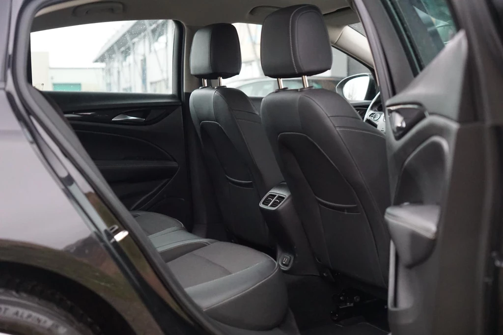 Opel Insignia – foto 12