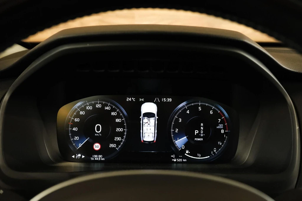 Volvo XC90 – foto 29