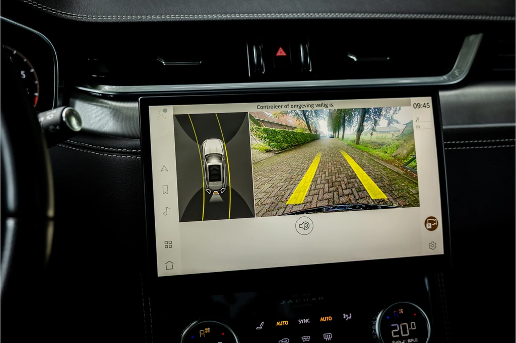Jaguar F-PACE – foto 31