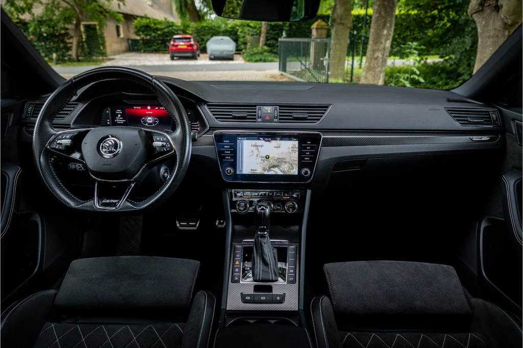 Škoda Superb – foto 12