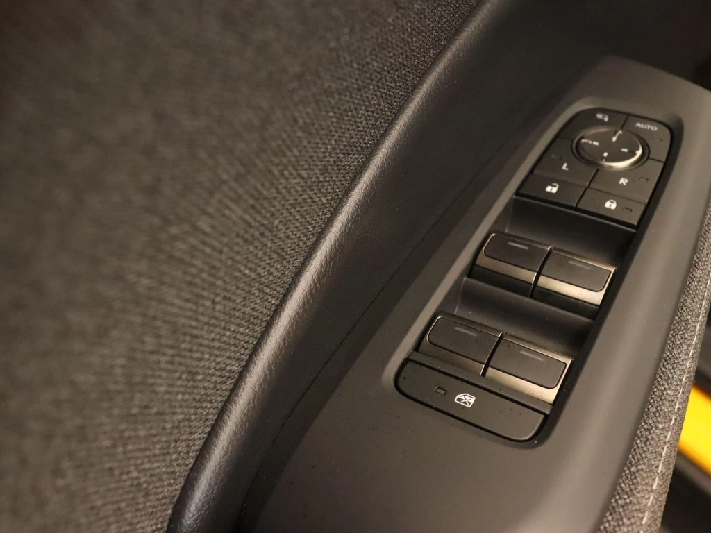 Lexus LBX – foto 20