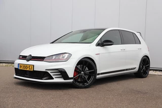 Volkswagen Golf – thumbnail 1
