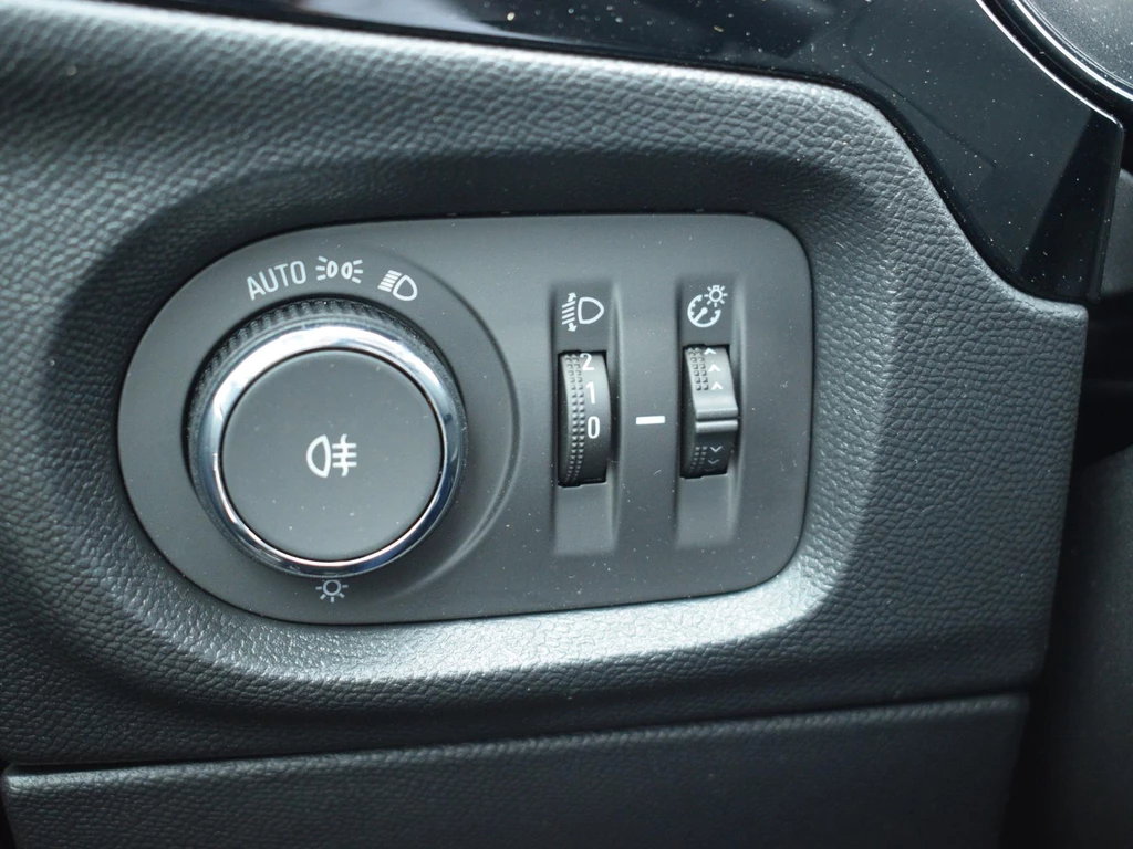Opel Corsa-e – foto 21
