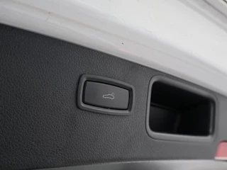 Porsche Macan – thumbnail 65