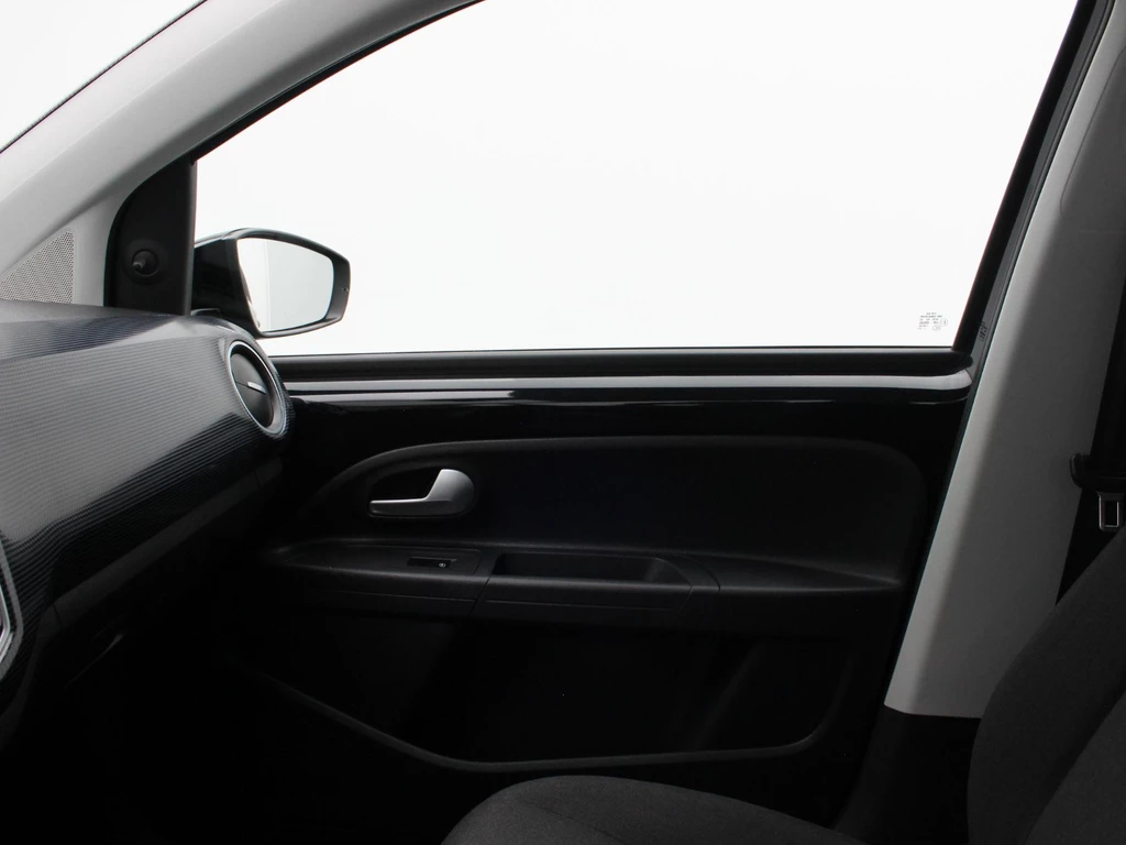Volkswagen up! – foto 22