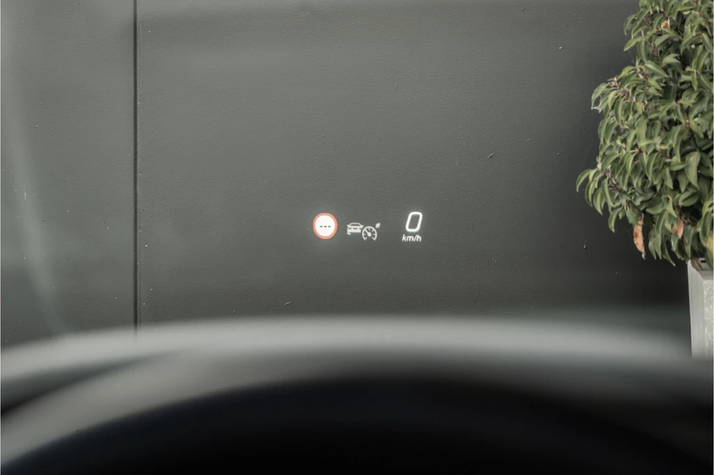 Mercedes-Benz EQS – foto 17