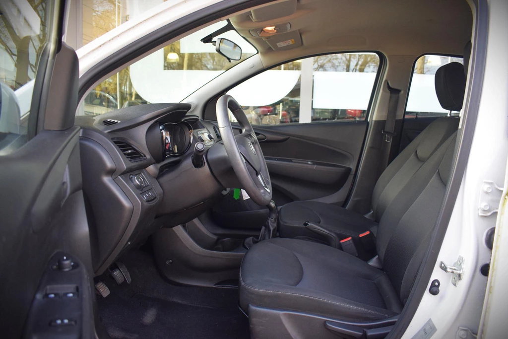 Opel KARL – foto 16