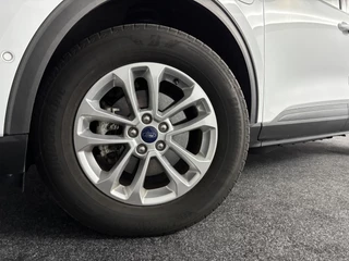Ford Kuga – thumbnail 41